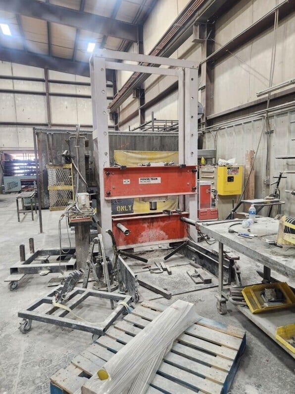 Maximizing Lime Production Using Heavy-Duty Power Team’s Hydraulic Shop Equipment